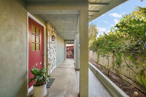 29114 Warnick Rd, Palos Verdes Estates, CA 90275-4613