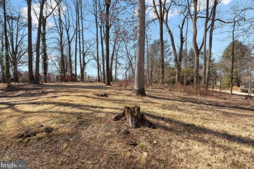 1006 Somerset Ln, Silver Spring MD 20904-6241 exterior