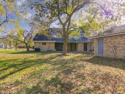 11801 H St, Morgans Point TX 77571-5802 exterior