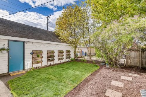 1519 Dale St, Saint Paul MN  55117-3410 exterior