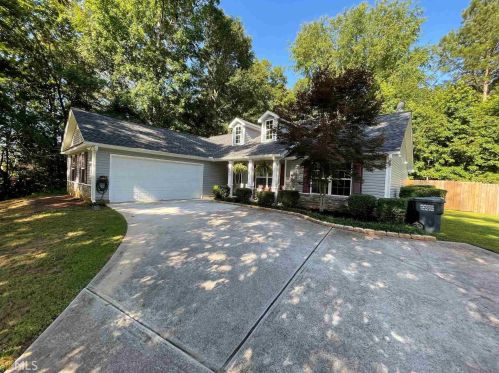 170 Autumn Way, Porterdale, GA 30016-9049