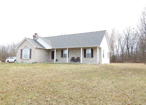 29 Highland Dr, Cuba, MO 65453-8600