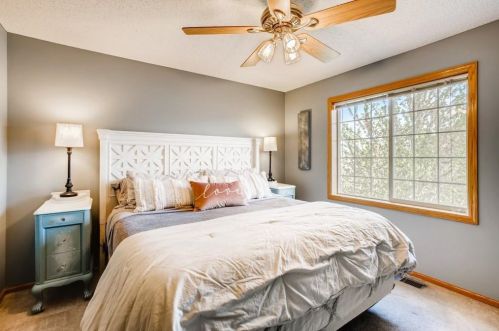 4987 Grenwich Ave, Saint Paul MN  55128-2058 exterior