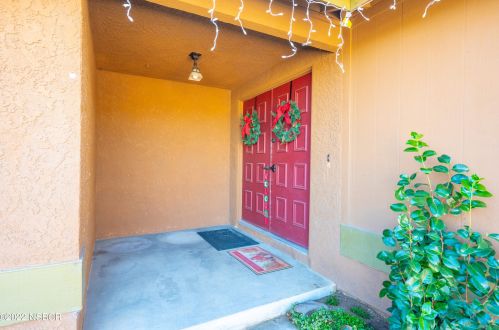 242 Crescent Ave, Santa Maria CA  93455-5421 exterior