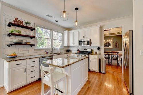 3805 Summergrove Lndg, Suwanee, GA 30024-7060