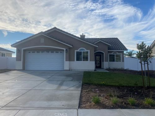 1585 Mcwethy St, Rialto, CA 92376-4695