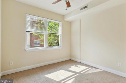 2107 17th St, Philadelphia, PA 19121-1603