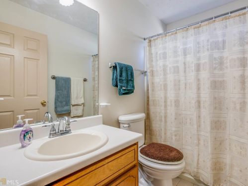 6859 Silver Maple Ct, Rex GA 30273-2359 exterior