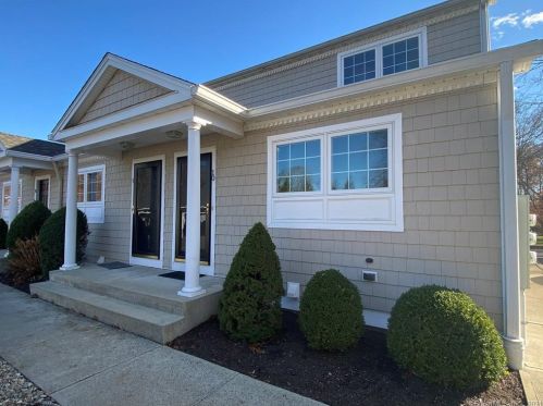 1163 Old Colony Rd, Wallingford CT  06492-1770 exterior