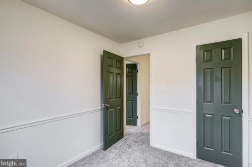 1509 Robert Rd, Lancaster PA  17601-5632 exterior