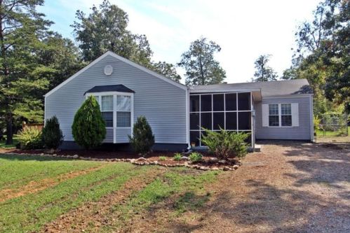 95 Poplar Ave, Trenton, GA 30752-2835