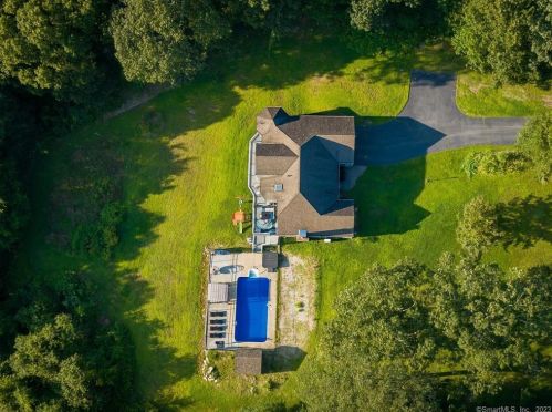 43 Upper Downs Dr, Killingly CT  06239-3220 exterior