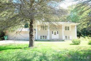 5 Cheshire Dr, Mackinaw, IL 61755-9712