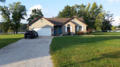 11 Chippewa Run, Millersville, IL 62557-9718
