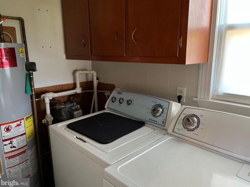 204 Samdin Blvd, Trenton NJ 08610-3934 exterior