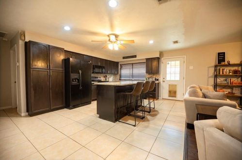 6326 Mc Cartney Ln, Garland TX 75043-5934 exterior