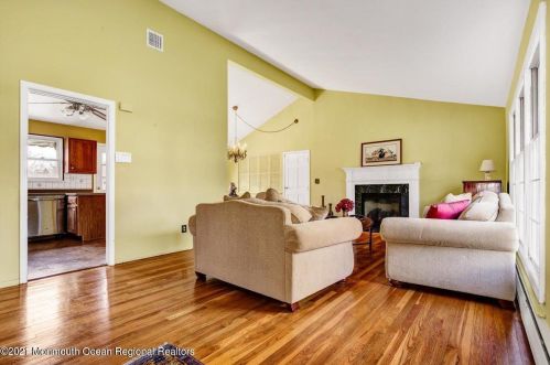 63 Cloverdale Cir, Tinton Falls NJ 07724-3105 exterior