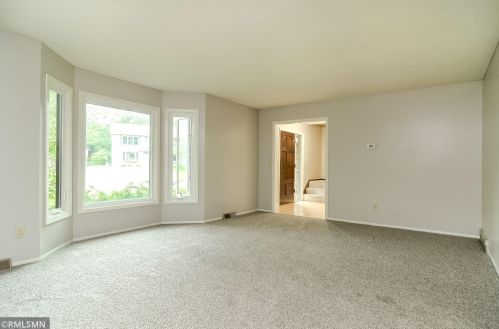 7876 131st St, Saint Paul MN  55124-9703 exterior