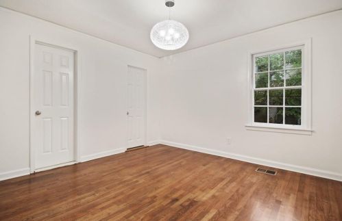 1678 Bridgeport Dr, Atlanta GA  30318-3332 exterior