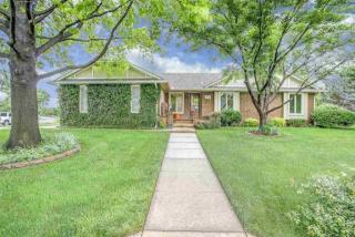 106 Gleneagles Rd, Wichita, KS 67209-2052