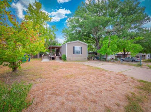 2100 Bitter Creek Dr, Austin, TX 78744-4910