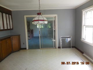 17 Lake Wallkill Rd, Wantage, NJ 07461-4228