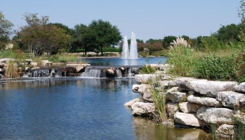 205 Kickapoo Creek Ln, Georgetown, TX 78633-6014