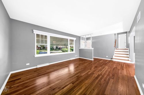 654 Melody Ln, Naperville IL  60540-6619 exterior