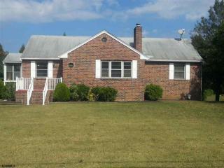 1018 Garden Rd, Vineland NJ  08360-2090 exterior