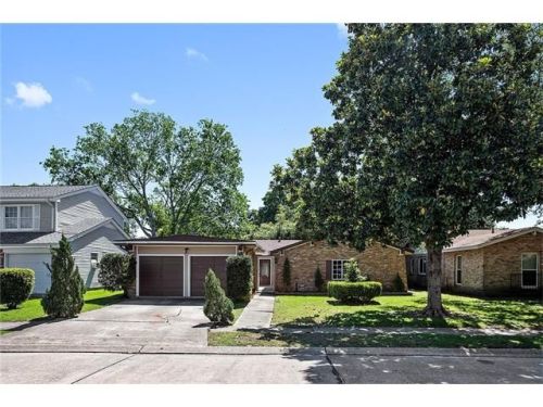 409 Glenmeade Ct, Gretna LA  70056-7203 exterior
