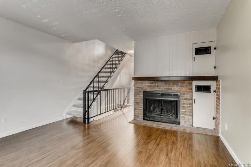 17673 Loyola Dr, Aurora, CO 80013-3126