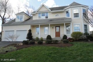 13413 Peachwood Ct, Fairfax, VA 22033-1111