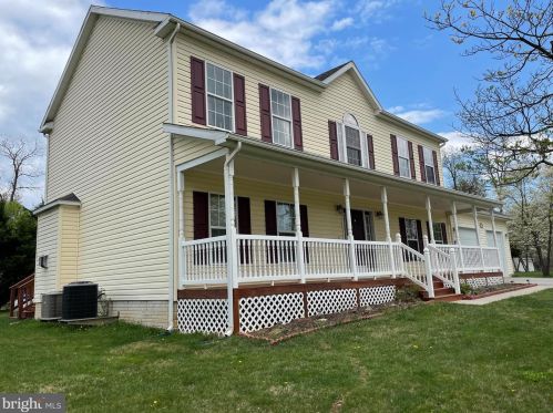 1162 John Brown Farm Rd, Harpers Ferry, WV 25425-6876