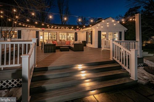 275 Cherry Vly Rd, Princeton NJ  08540-7917 exterior