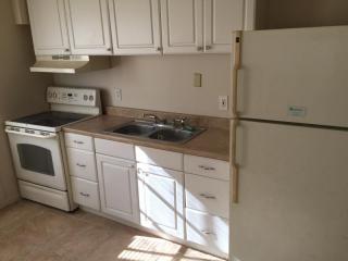321 Emerald St, Harrisburg PA  17110-1822 exterior