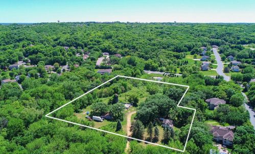 9407 Boiling Springs Ln, Prior Lake, MN 55379-8040