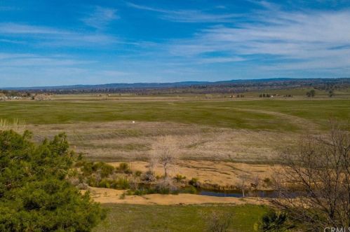 1622 Lassen Ave, Chico, CA 95973-7875