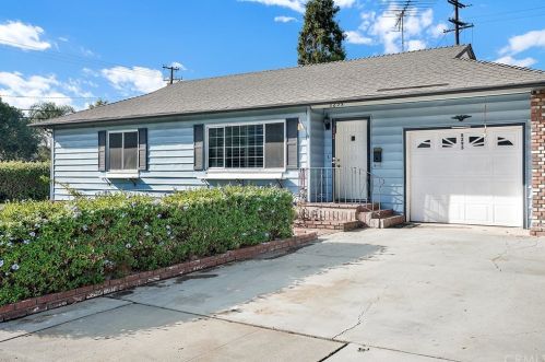 8295 Verbena Dr, Riverside, CA 92504-2441