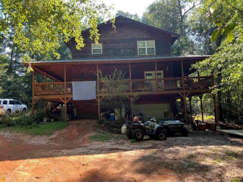 1169 Wood Rd, Tennille, GA 31089-2932