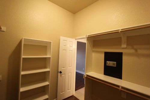 601 Coal Crk Dr, Midlothian TX  76063-4066 exterior