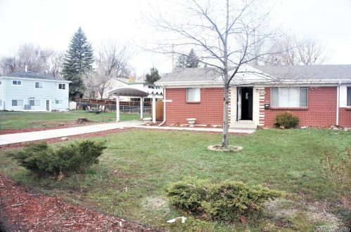 3305 Teller St, Denver, CO 80033-6234