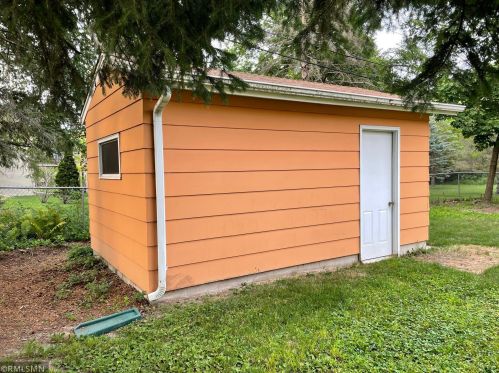 845 Cannon Ave, Saint Paul MN  55126-3831 exterior