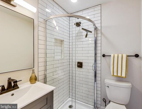 403 Dale Dr, Silver Spring MD  20910-5528 exterior