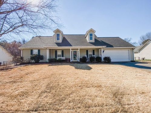 1233 Dale Dr, Monroe, GA 30656-3500