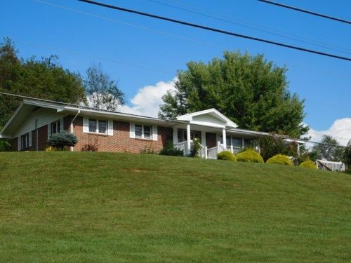 21573 Monroe Rd, Damascus, VA 24236-2905