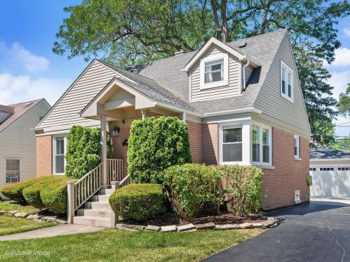 618 Bryan St, Elmhurst, IL 60126-4341