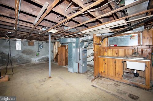 206 Cooper Ave, Camden NJ  08107-2209 exterior