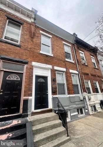 2418 31st St, Philadelphia, PA 19132-3348