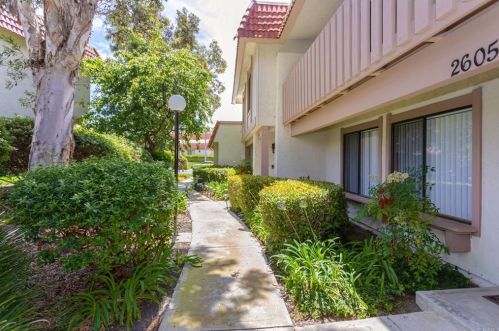 2605 Via Bocas, Carlsbad, CA 92010-1381