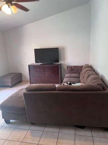 521 Clark St, Turlock CA 95380-5875 exterior